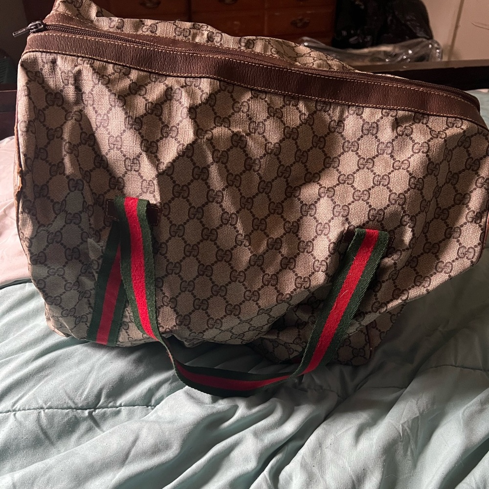 Gucci duffle tote